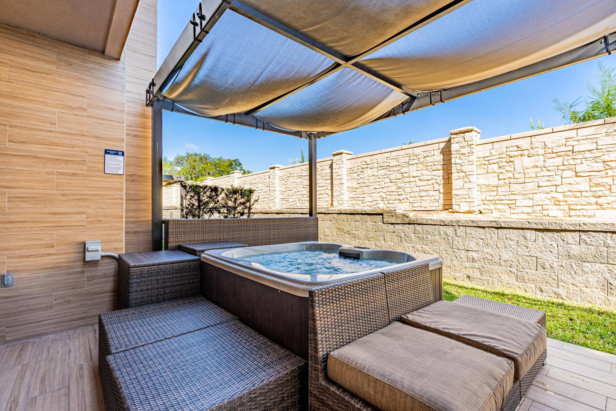 Private Hot Tub Bbq Grill At Magic Village Views Orlando Exterior foto